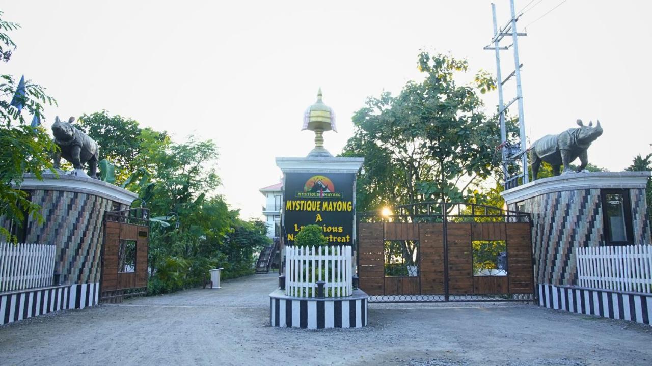 Mystique Mayong Raja Mayang Bagian luar foto
